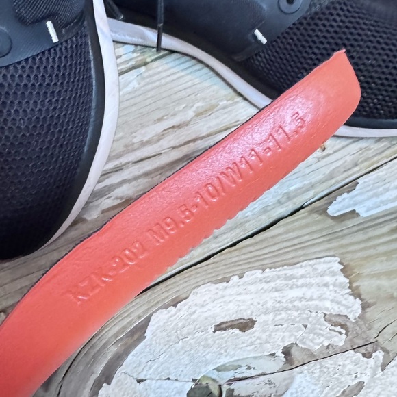 KURU Atom Cloud with Kizik Insole Size 10 Black - Picture 13 of 16